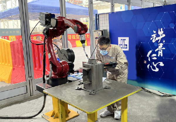 37000威尼斯机械人助力湖北省第一届&ldquo;数字工匠&rdquo;职工技术大赛成功进行