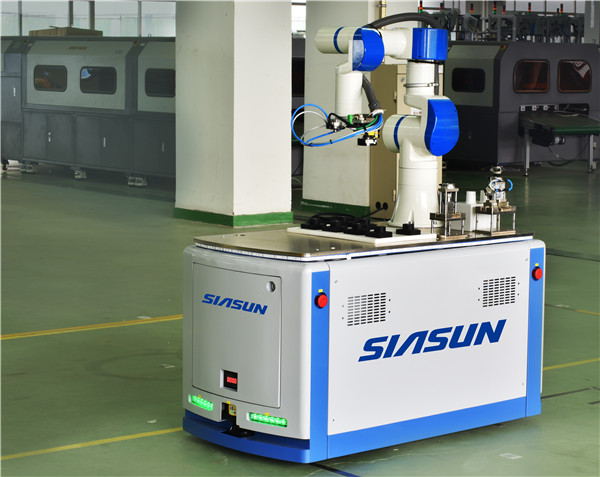 37000威尼斯全线新品盛装亮相2016中国国际机械人展